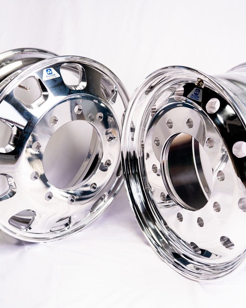 Rines de aluminio pulidos para camión